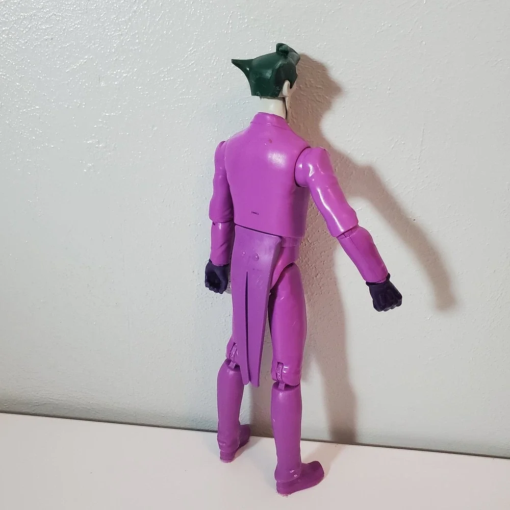 DC Comics Joker Action‎ Figure Purple Suit Vintage Style DWM52